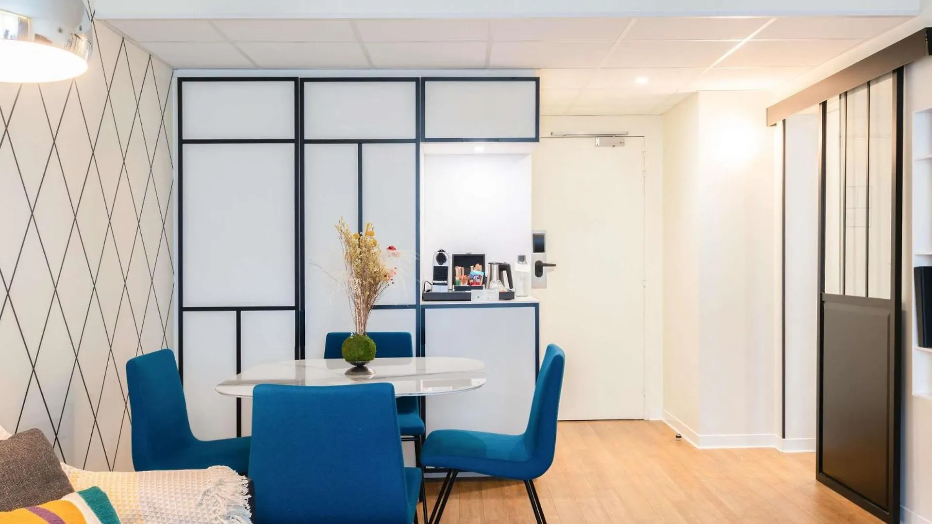 **** Hotel Novotel Paris 17 França