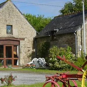 Du Roi Morvan Hébergement de vacances Ploërdut