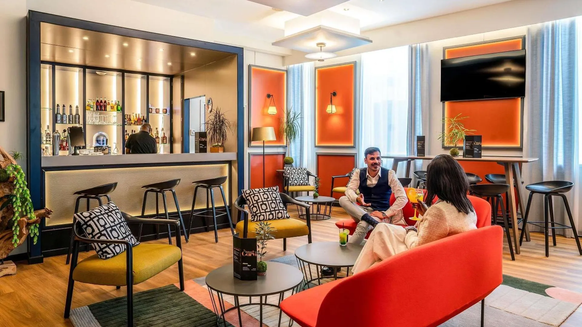 Novotel Paris 17 4*,