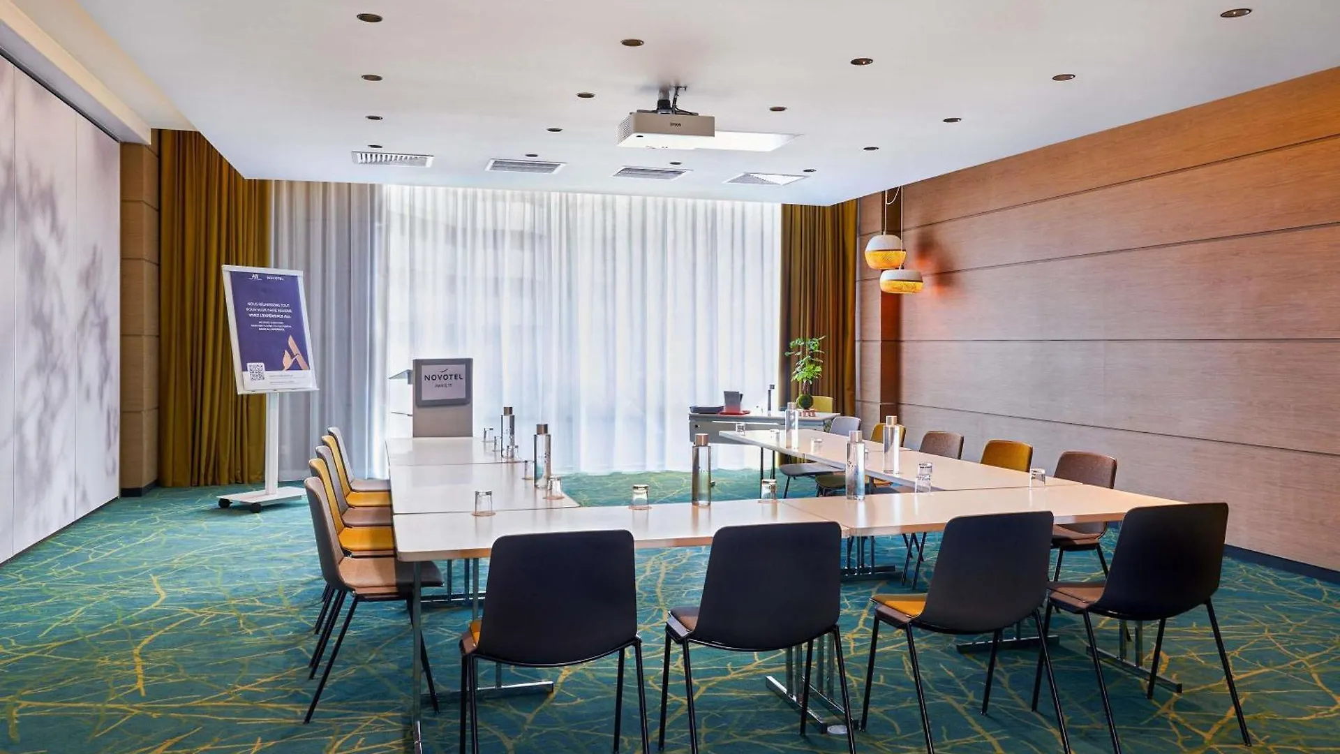 Novotel Paris 17