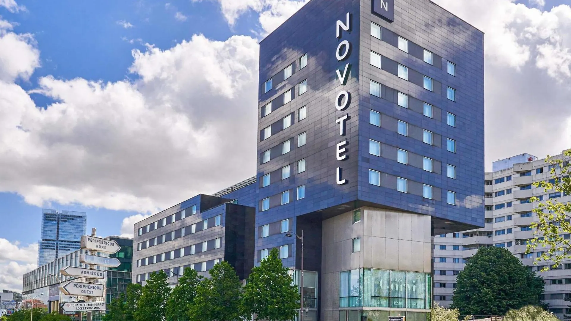 Novotel Paris 17 Hotel